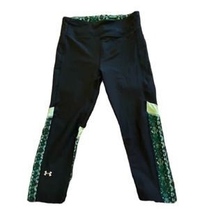 UNDER ARMOUR WOMENS CAPRI ATHLETIC LEGGINGS BLACK GREEN SIZE SMALL